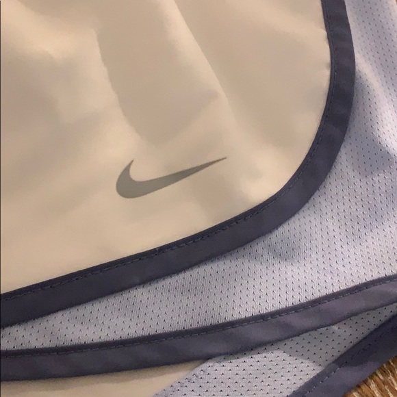 Perfect condition white and blue nike shorts - Picture 2 of 3